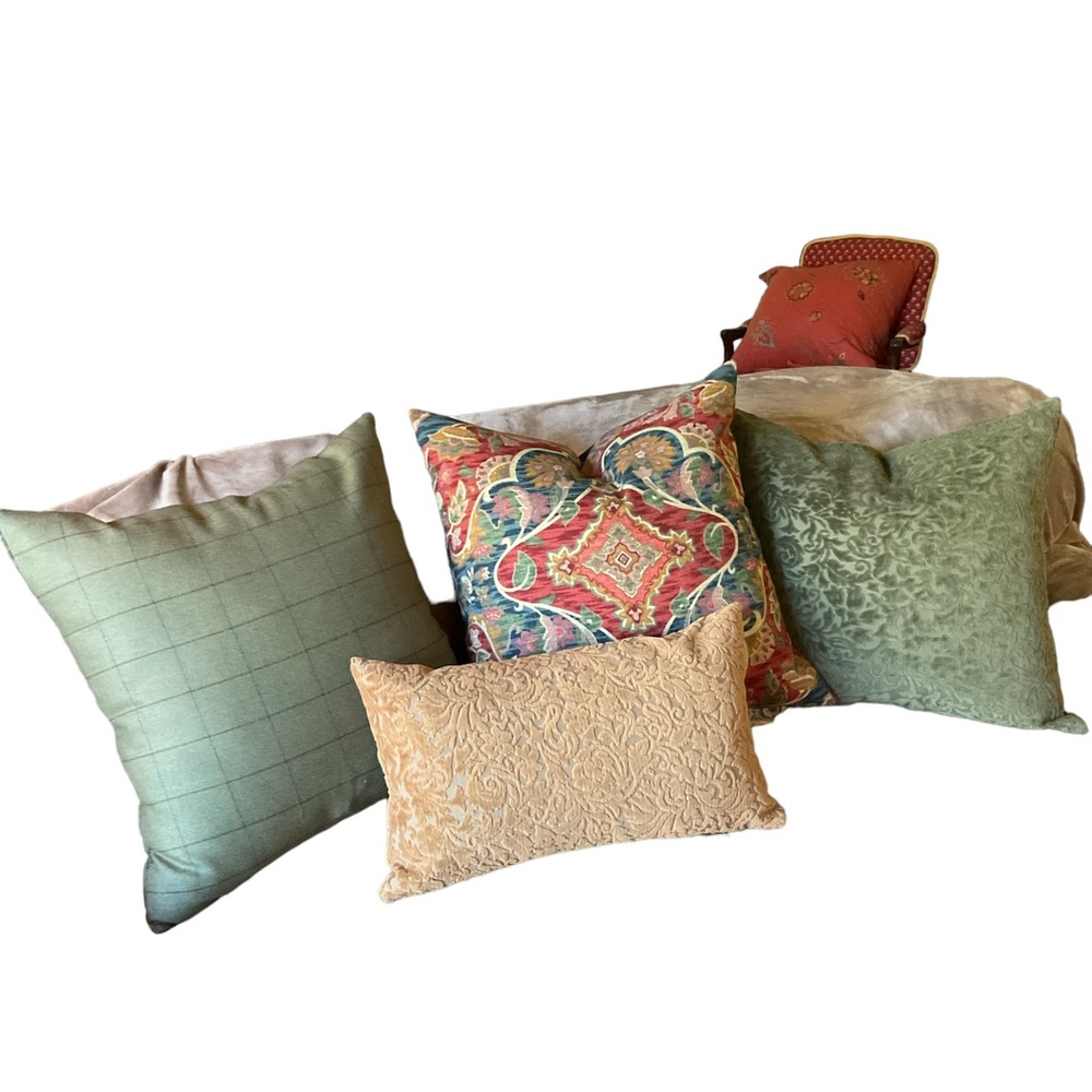 Custom Accent Pillow 24" X 24" (2 Available) - Picture 2 of 2